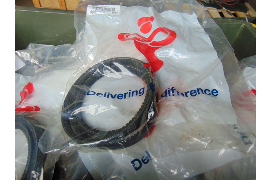 25 NEW UNISSUED ALTERNATOR BELTS PART N. 3030-99-408-5389 - Image 4 of 5