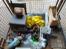 1 x Stillage of Land Rover Spares etc