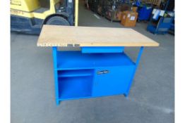 Clarke Workshop Bench c/w Cupboard ad Draws Wooden Top as new from MoD