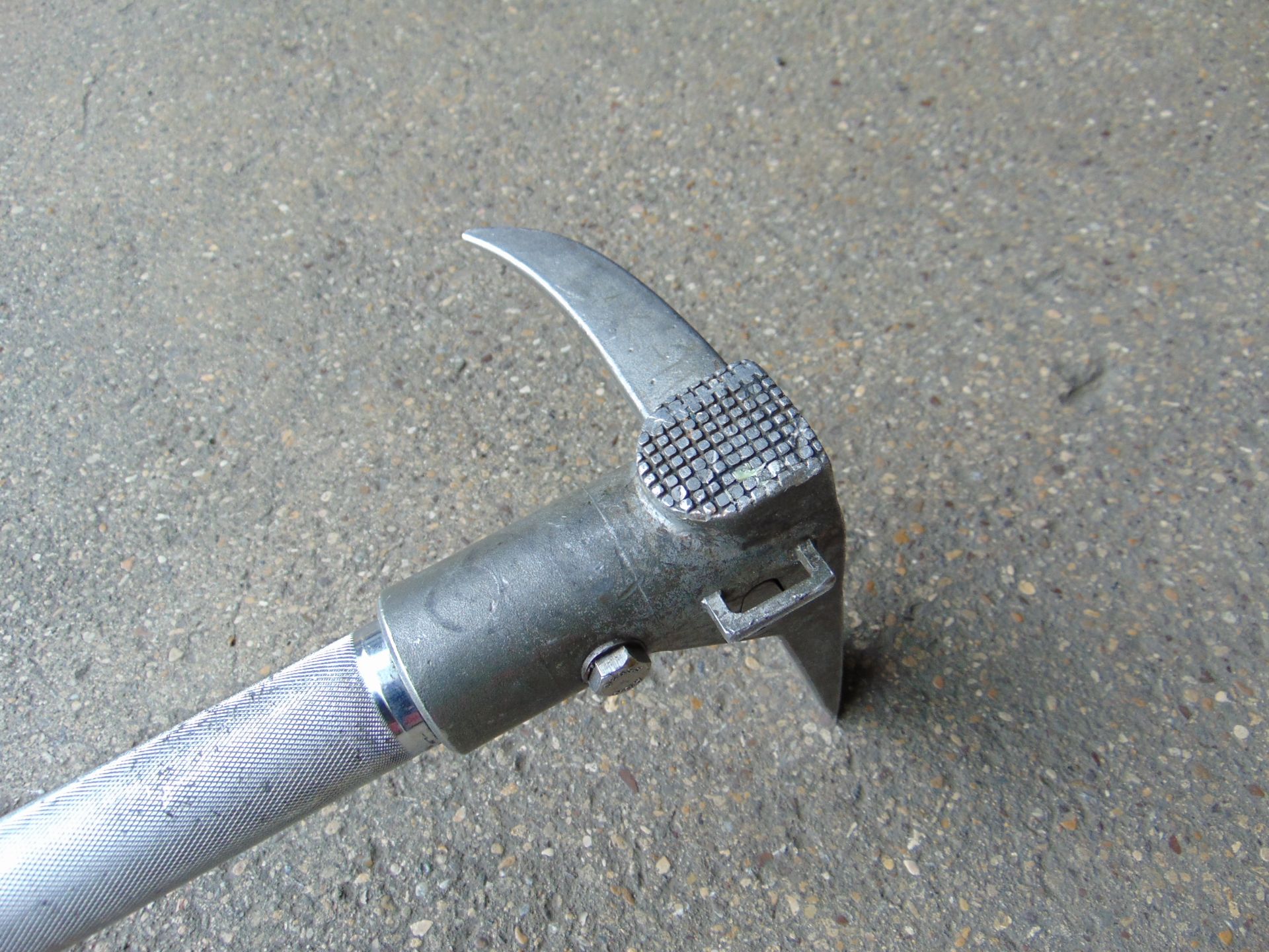 30" Hooligans Tool Bar - Image 7 of 10