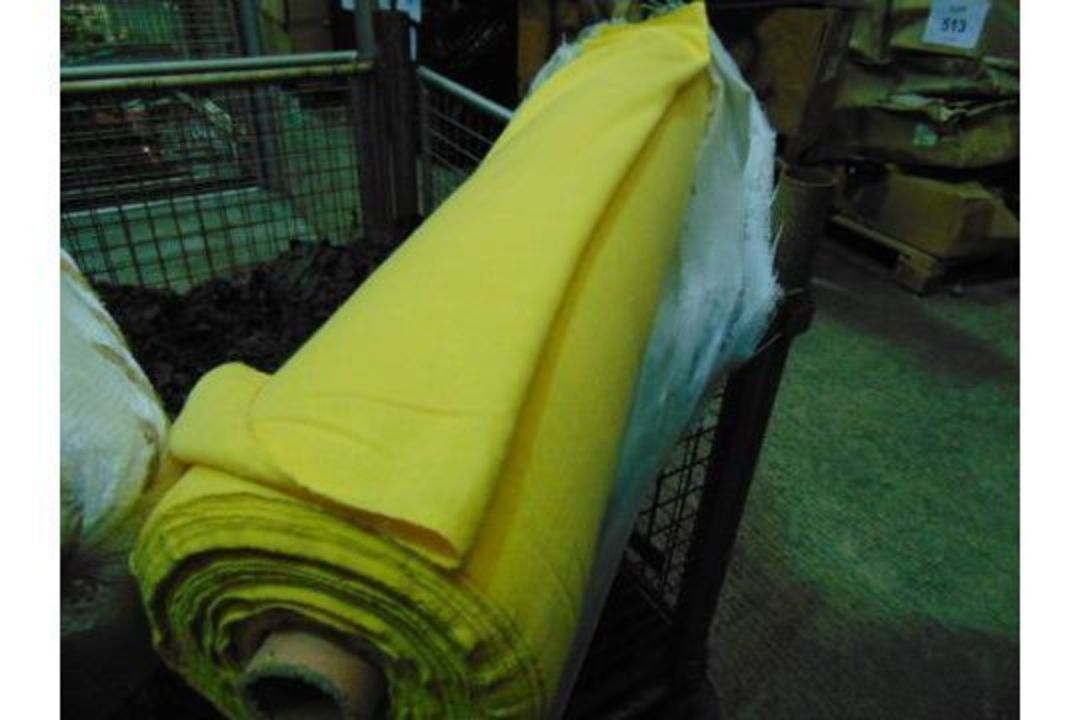 40m x 1m Roll of High Quality Yellow Duster New & Unissued - Image 1 of 3