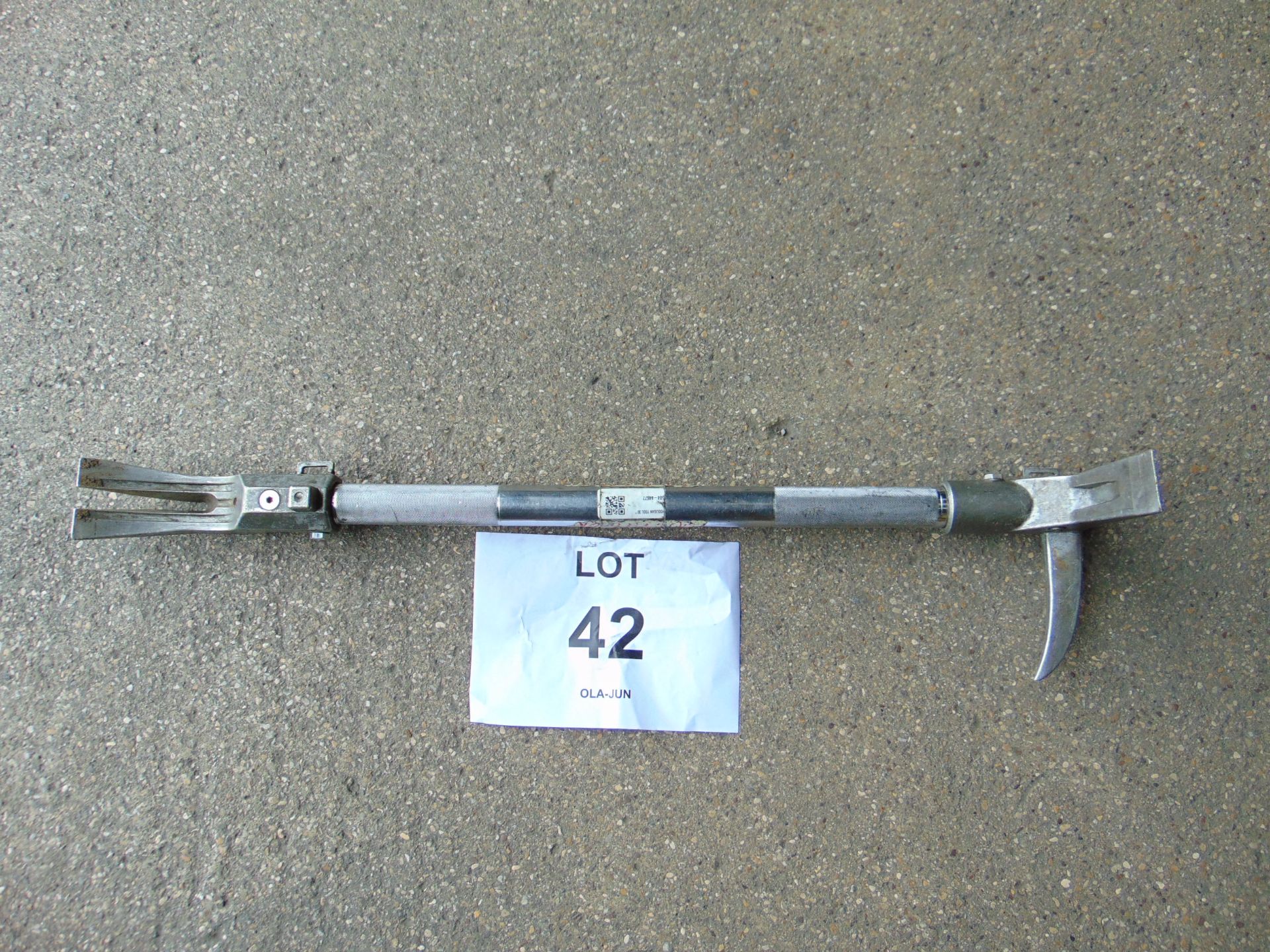 30" Hooligans Tool Bar