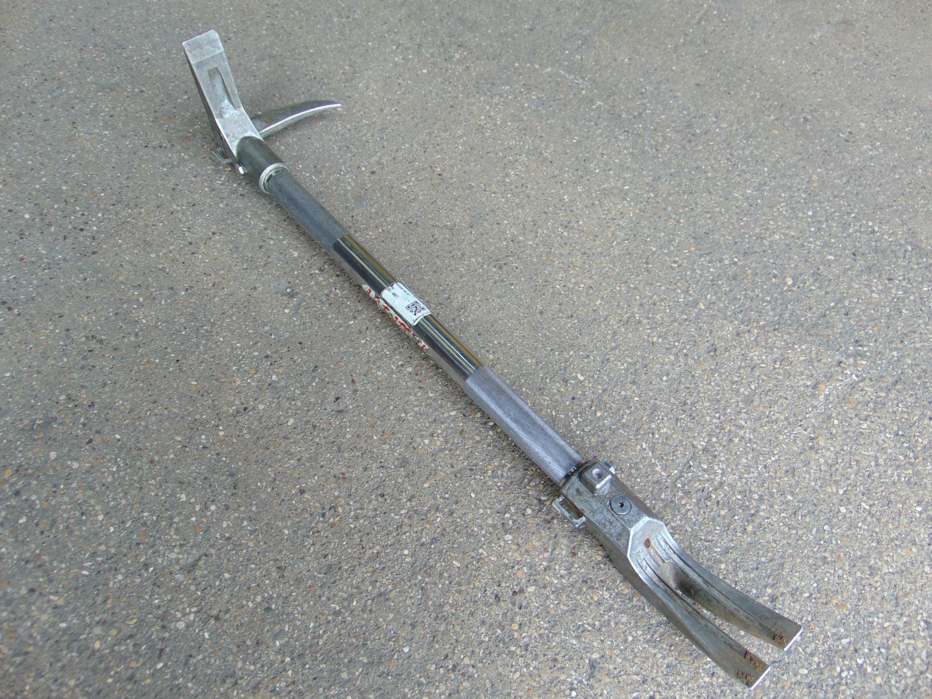 30" Hooligans Tool Bar - Image 9 of 10