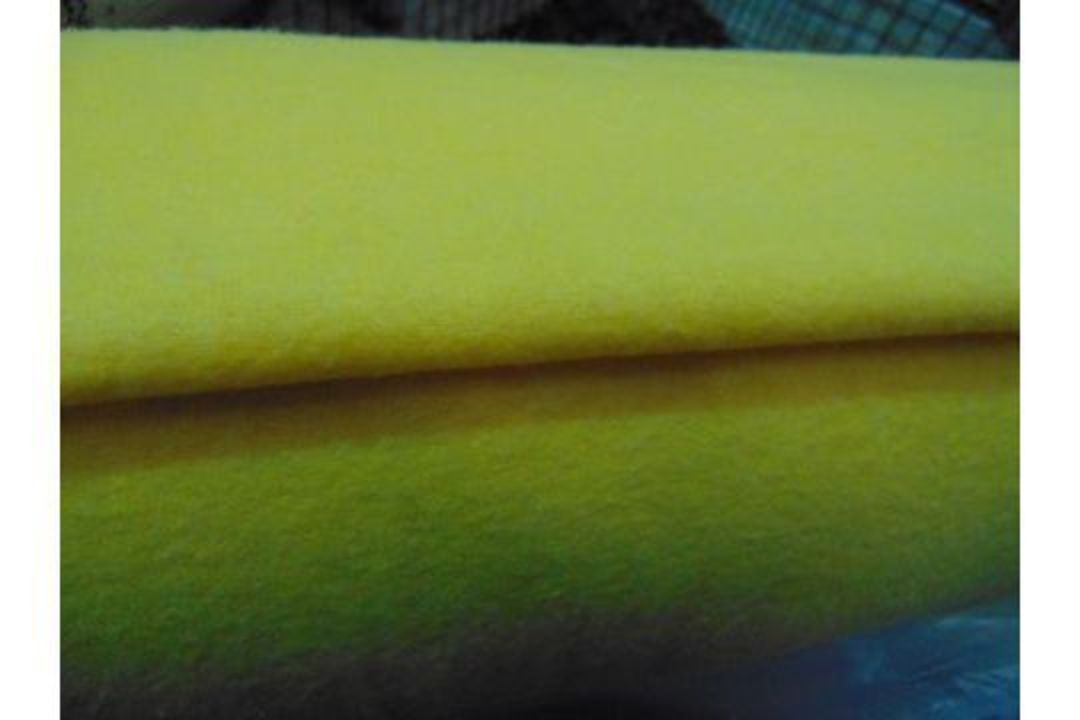 40m x 1m Roll of High Quality Yellow Duster New & Unissued - Image 2 of 3