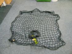 LOAD MASTER CARGO NET C/W STRAPS, ETC FOR LAND ROVERS, TRAILERS, ETC IN BAG