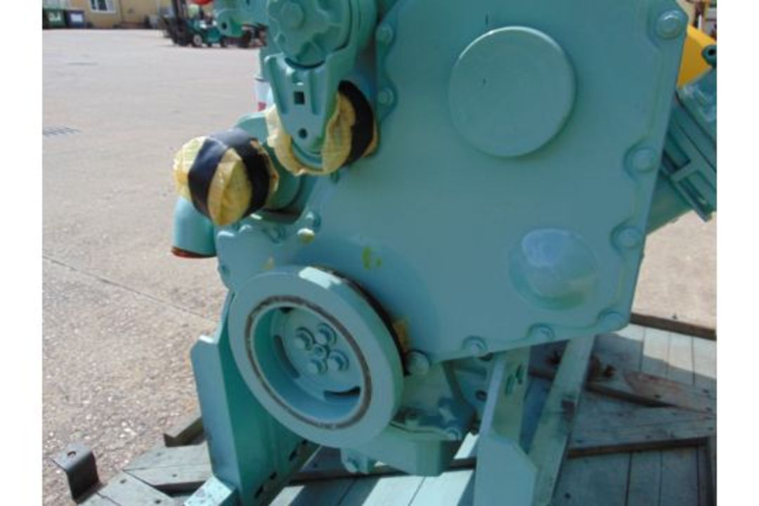 A1 Reconditioned UK MoD Reserve Stock Cummins 310 (DAF variant) 145hp 6 Cylinder Turbo Diesel Engine - Image 13 of 19