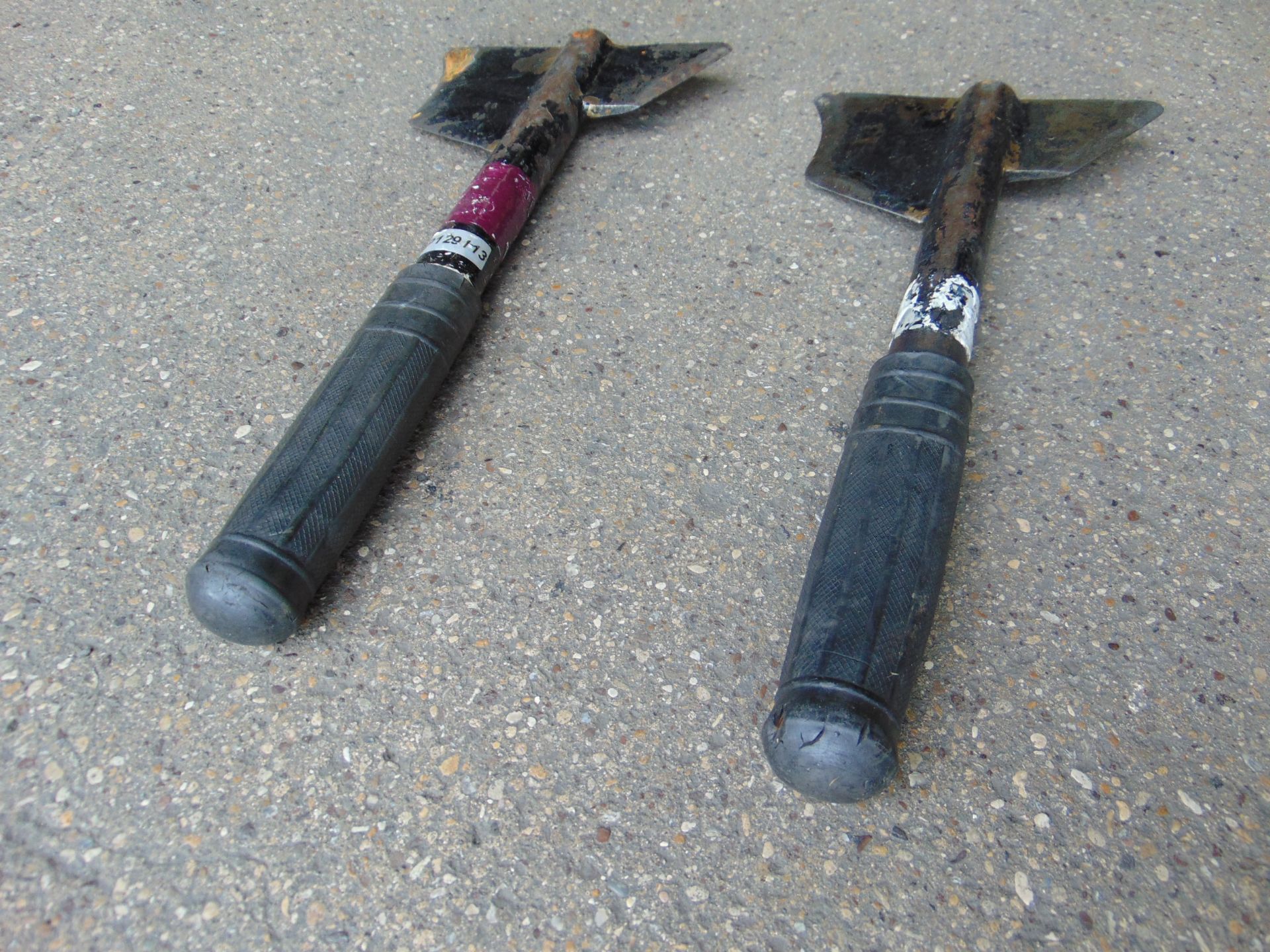2 x Firefighters Aircraft Axe - Image 4 of 5