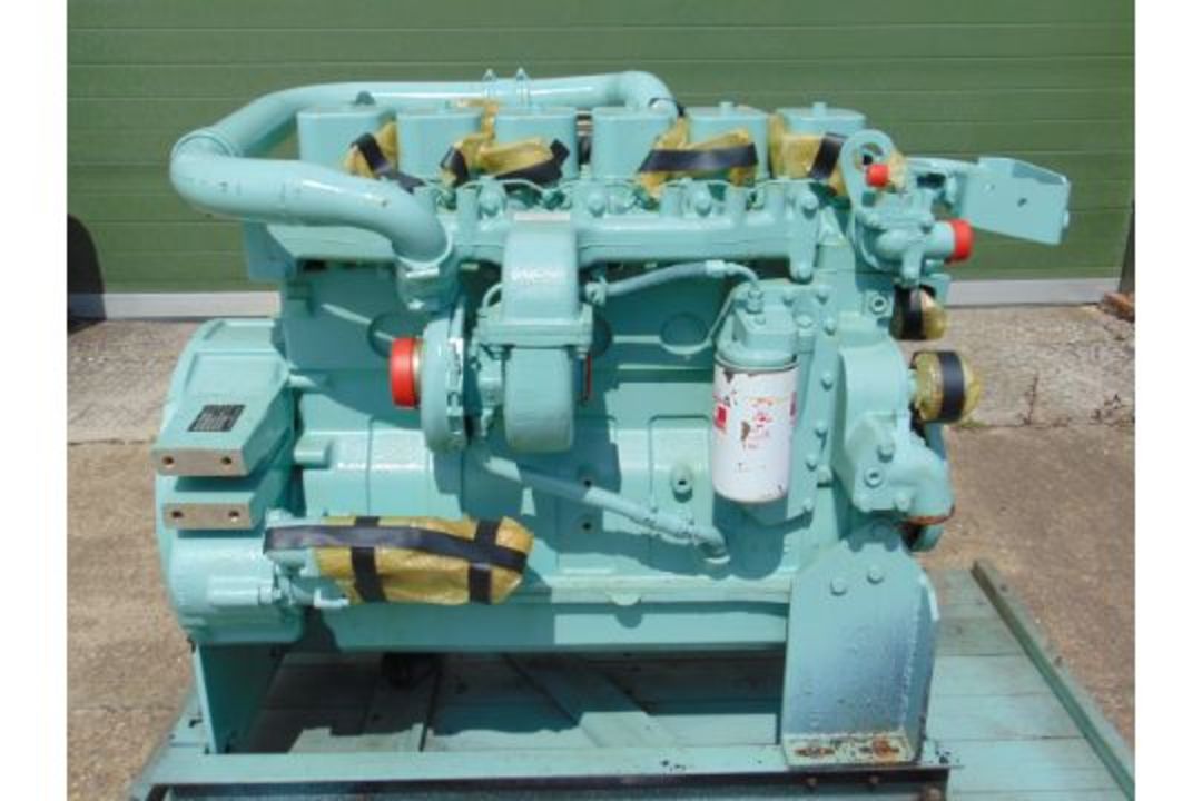 A1 Reconditioned UK MoD Reserve Stock Cummins 310 (DAF variant) 145hp 6 Cylinder Turbo Diesel Engine - Image 2 of 19
