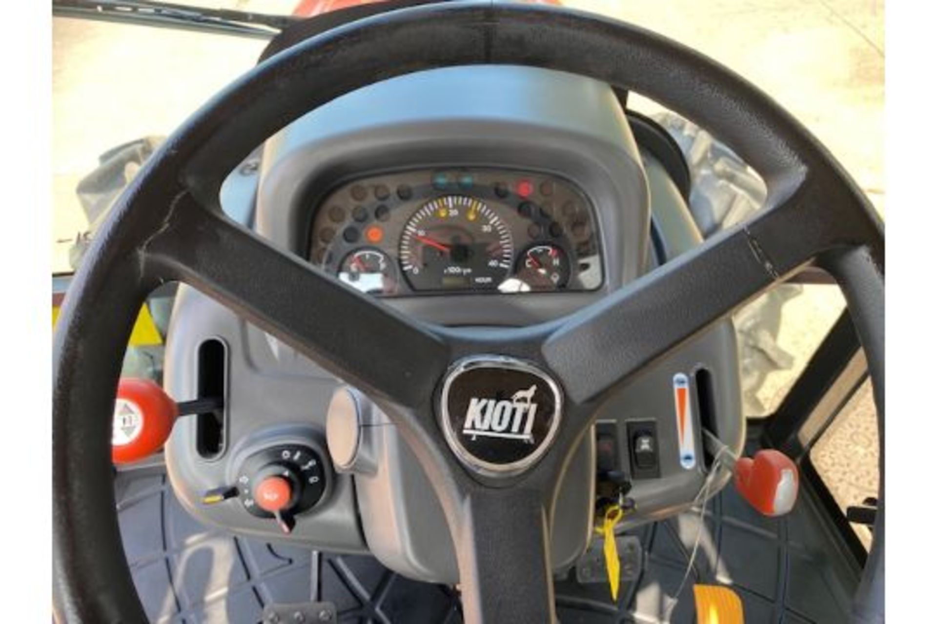 Unused Kioti RX7620 ECO CRDI 4x4 Tractor - Image 14 of 28