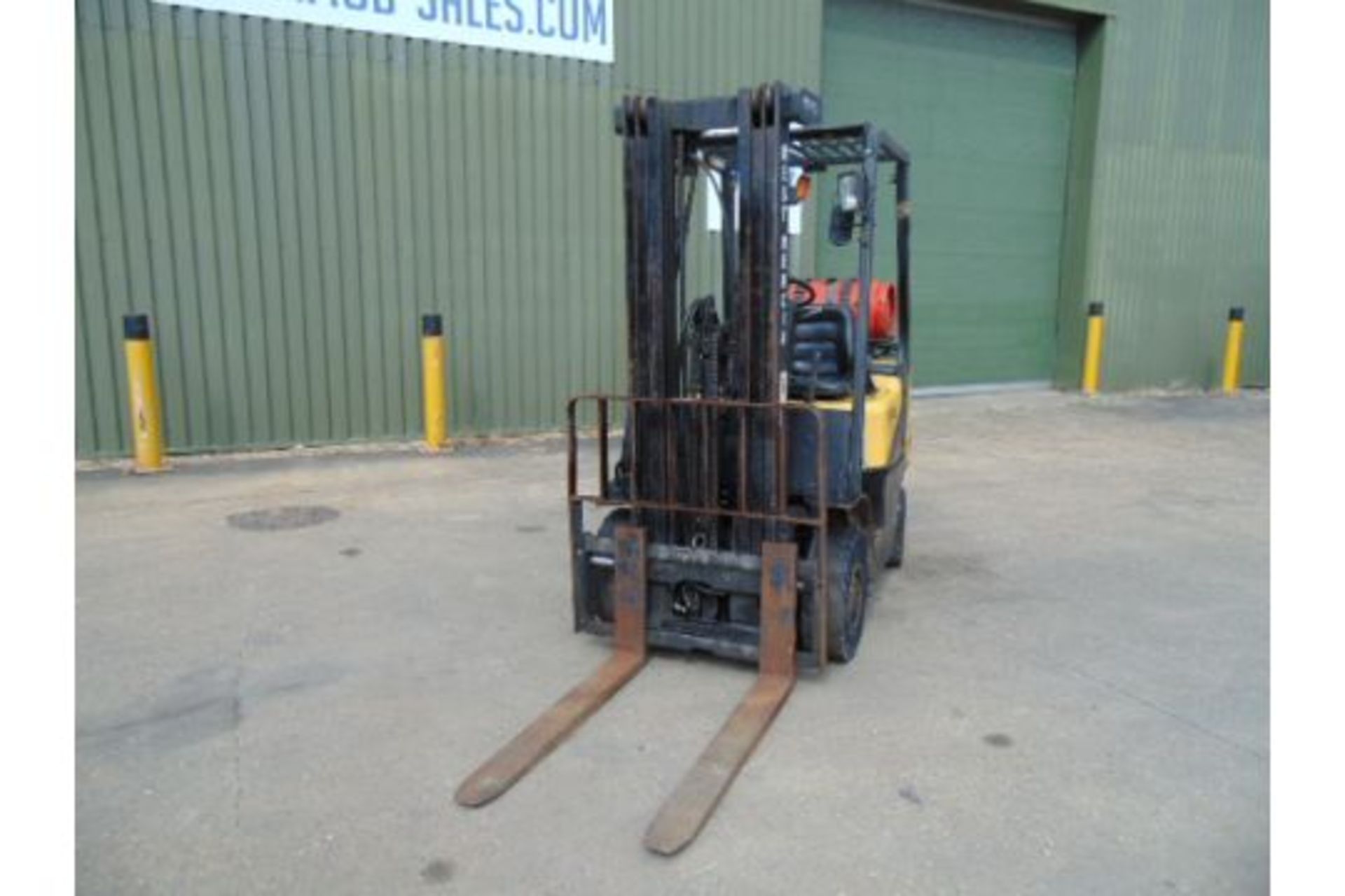 Daewoo G15S-2 LPG Forklift 3 Stage Mast with Side Shift Sold with Gas Bottle need Ignition Switch - Image 5 of 23