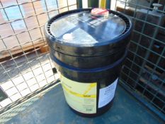 1x Shell Omala S2 GX100, oils are high quality extreme-pressure oils, from MoD Store