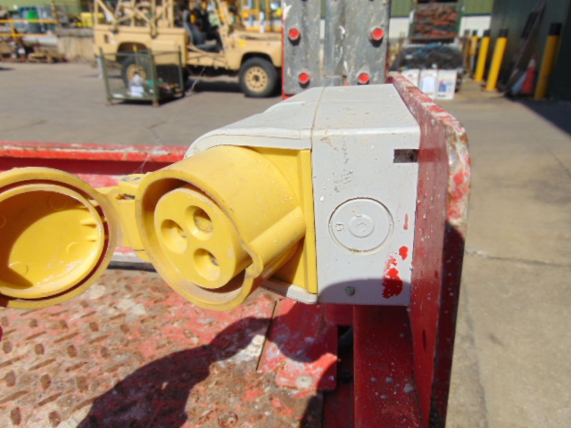 2014 SkyJack SJ111 3219 Hydraulic Self Propelled Access Platform !!! 169 Hours Only - Image 20 of 24
