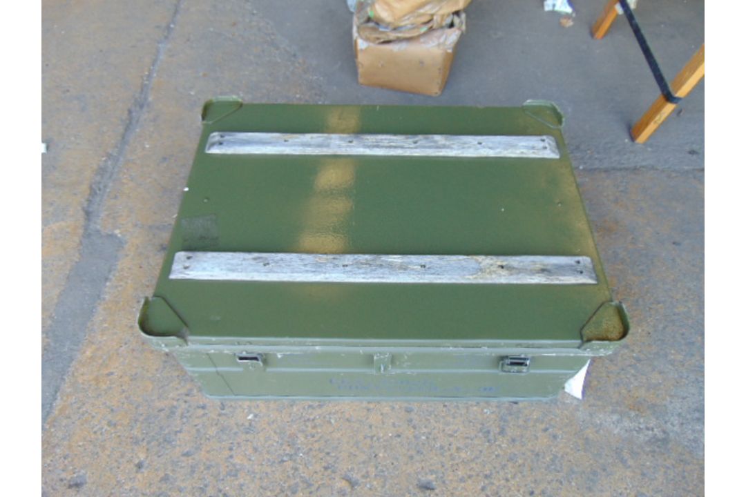 A1 Aluminium Zarges Type Stacking Waterproof Transit Case, MoD Reserve Stock - Image 3 of 4