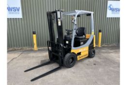 New and Unissued Machpro MP E2.0Pro Electric Industrial Forklift Truck