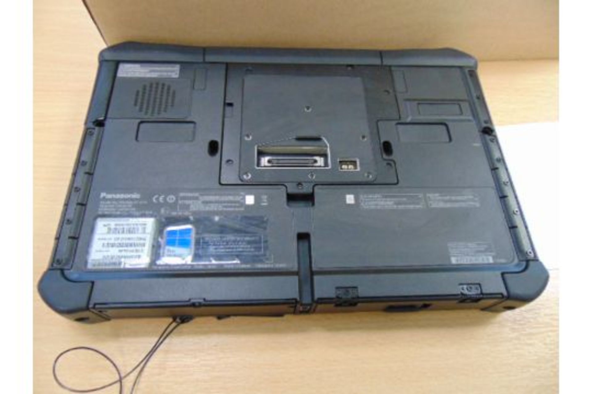 PANASONIC TOUGHBOOK CF-D1 with a wall charger, Vehicle dock & DC Adapter from UK Fire and Rescue - Image 14 of 33
