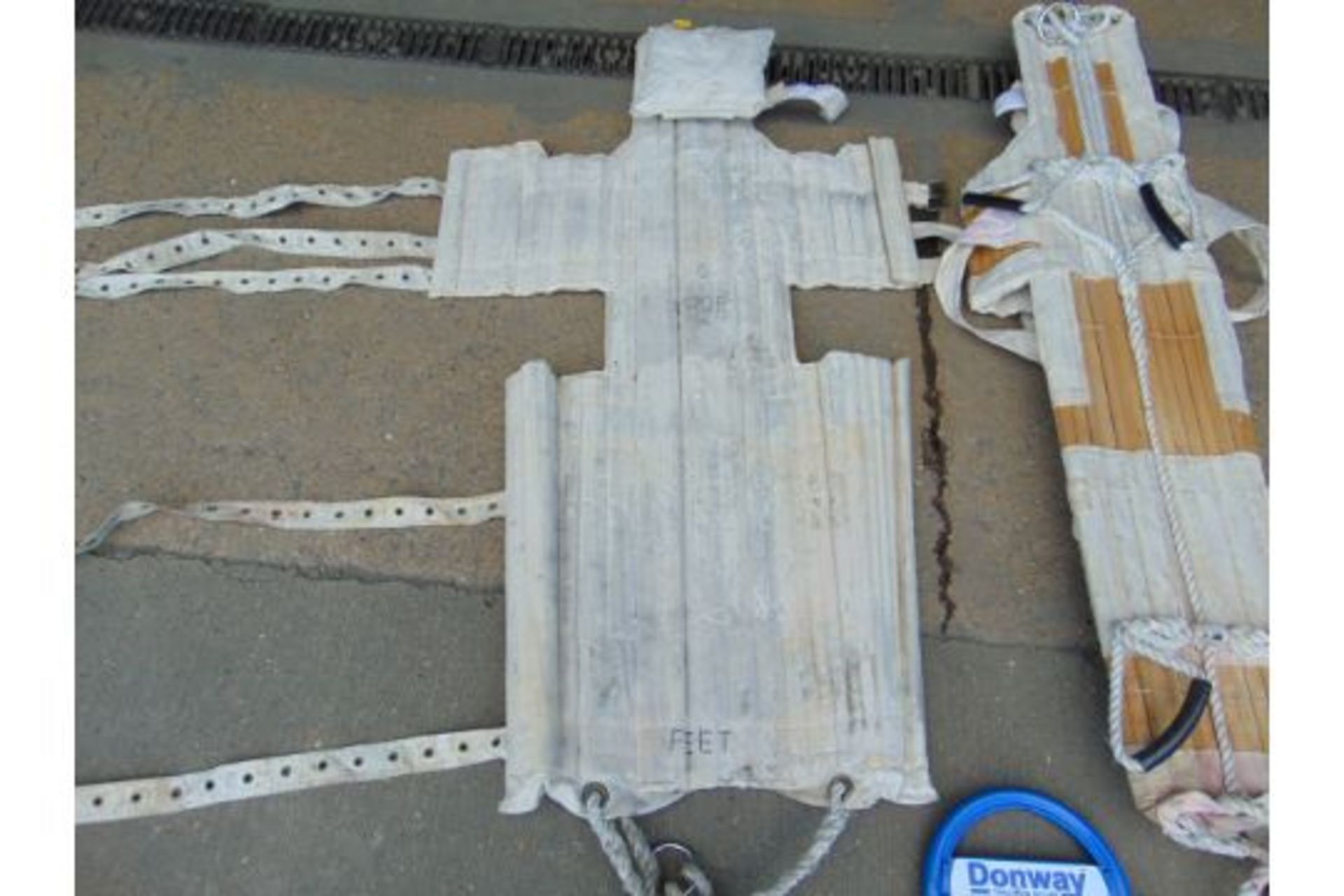 2 x Wooden / Canvas Stretchers & Donway Traction Splint - Image 2 of 6