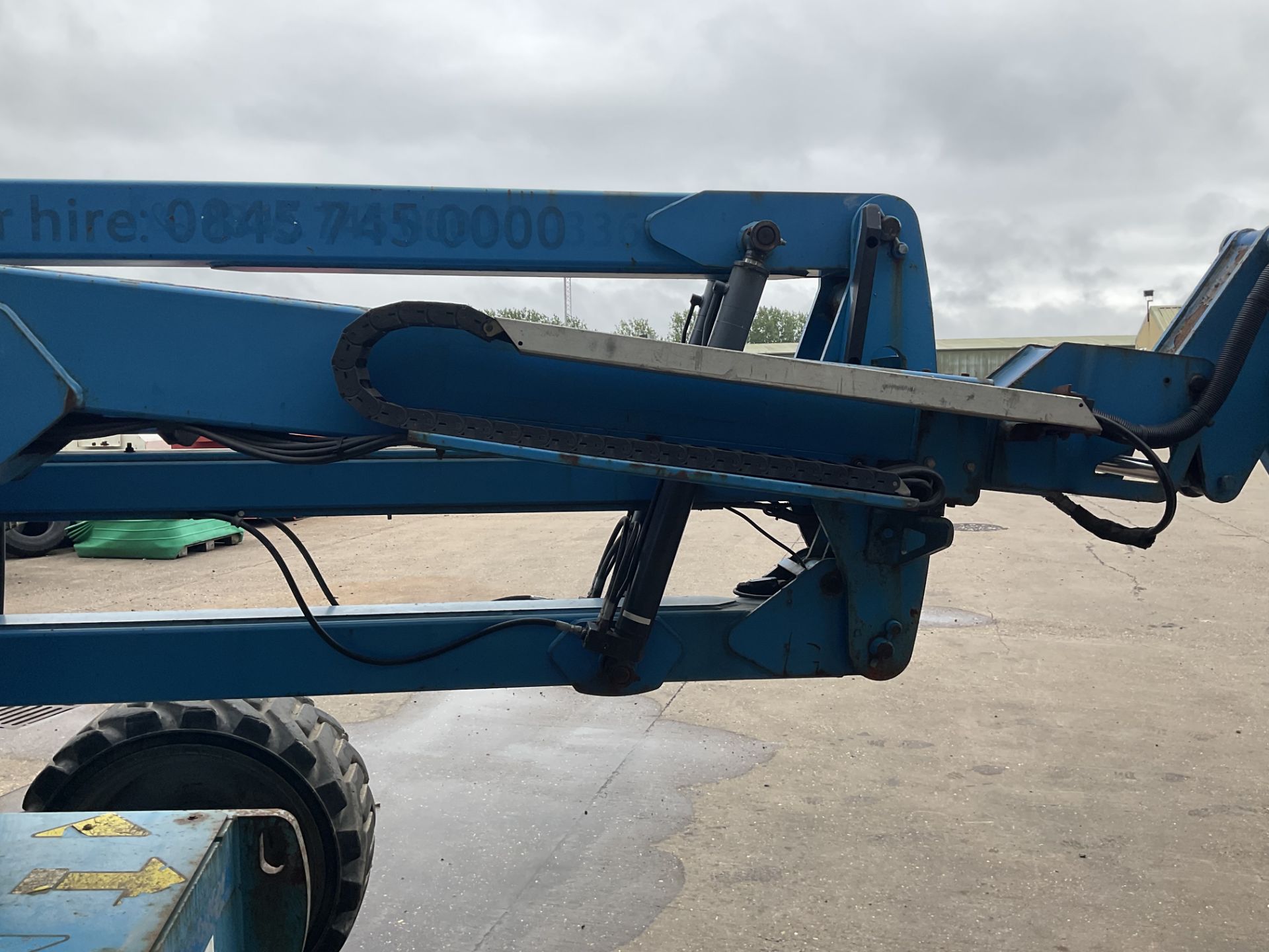 Genie Z45/25 cherry picker. - Image 13 of 21