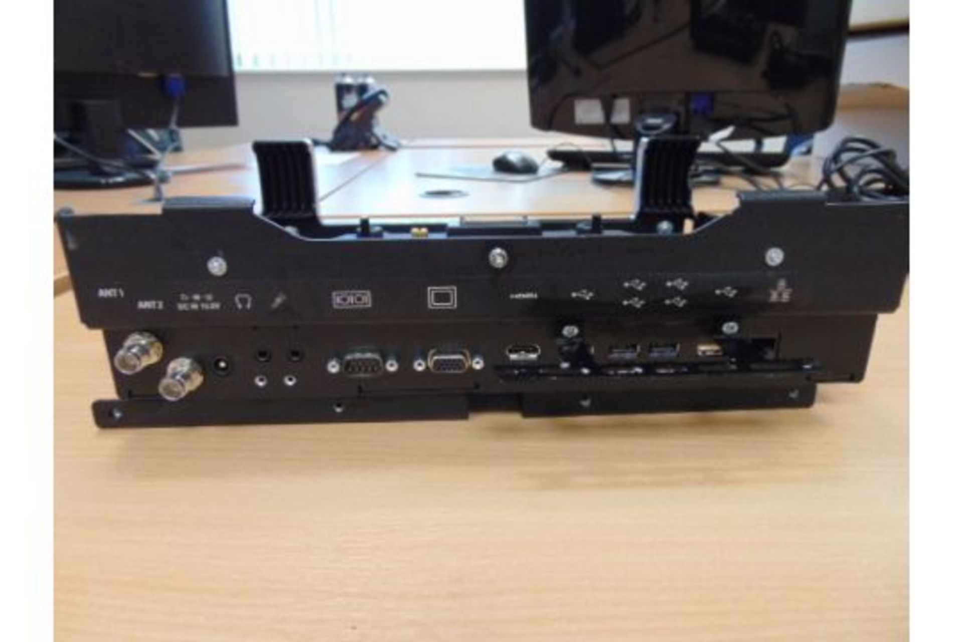 PANASONIC TOUGHBOOK CF-D1 with a wall charger, Vehicle dock & DC Adapter from UK Fire and Rescue - Image 24 of 33