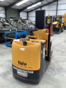 2021 YALE M020 ELECTRIC PALLET TRUCK. 87 hours ONLY
