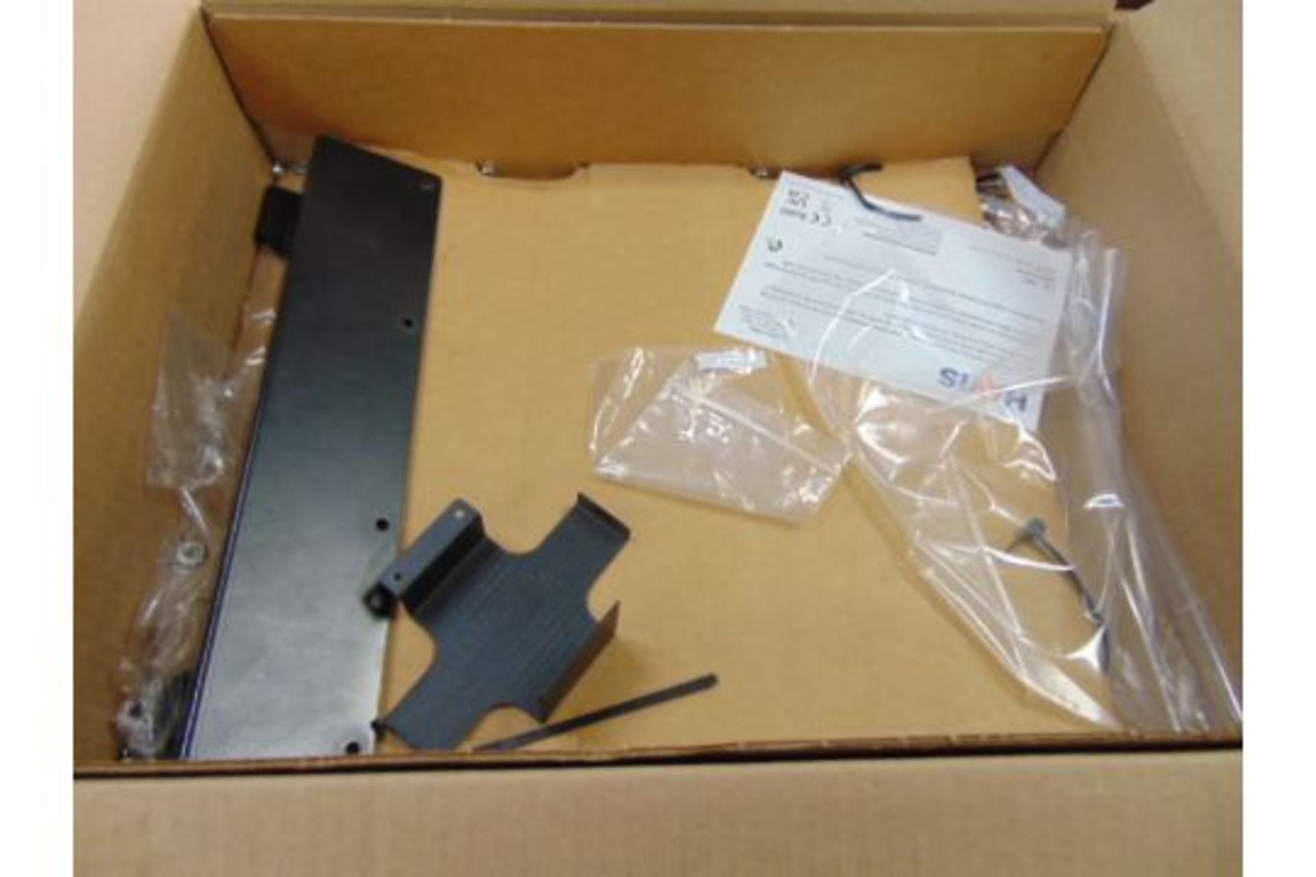 PANASONIC TOUGHBOOK CF-D1 with a wall charger, Vehicle dock & DC Adapter from UK Fire and Rescue - Image 9 of 33
