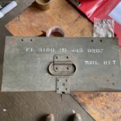 1 X BRITISH ARMY ELECTRICIANS TOOL KIT.
