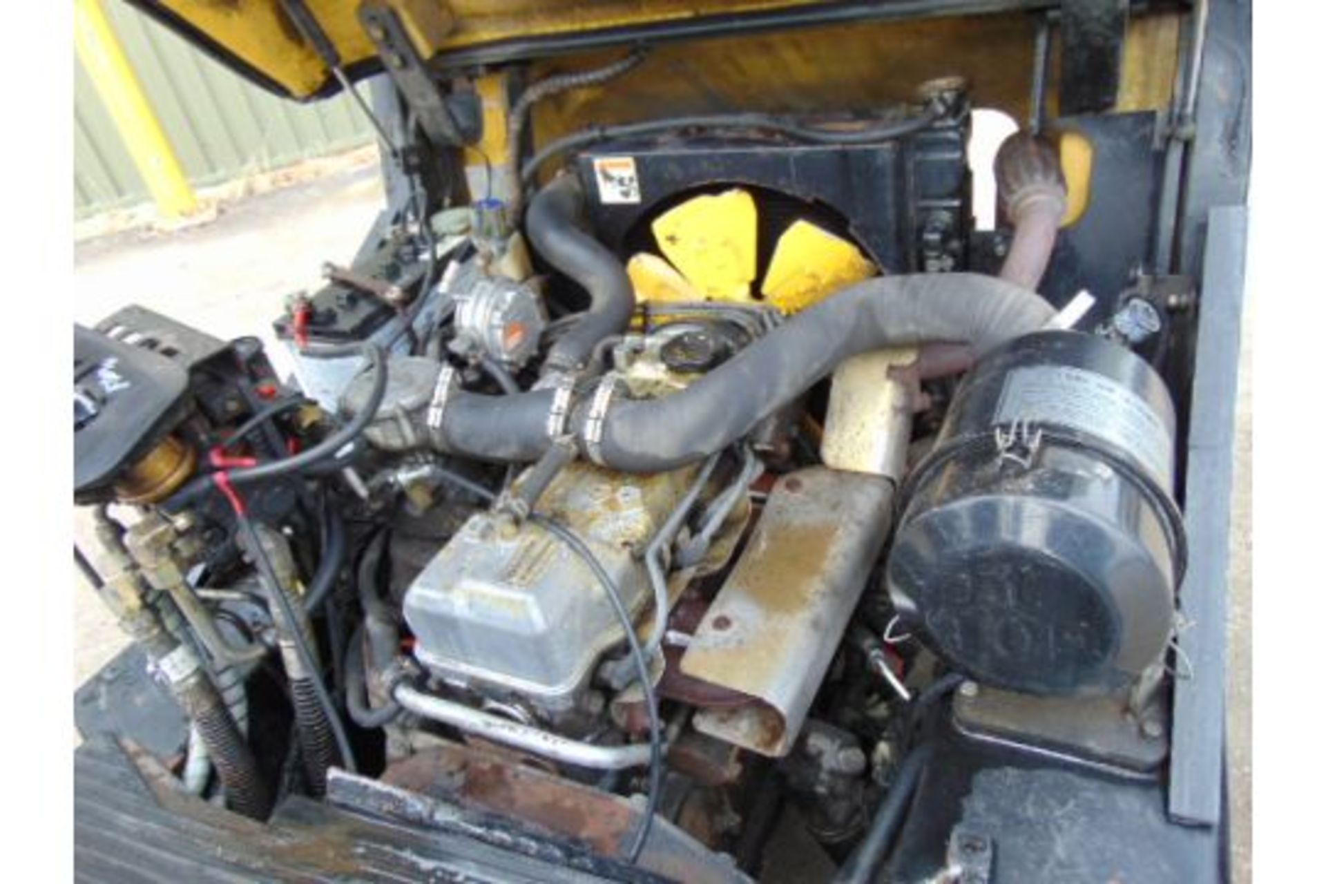 Daewoo G15S-2 LPG Forklift 3 Stage Mast with Side Shift Sold with Gas Bottle need Ignition Switch - Image 20 of 23