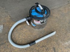 1 x King Vac 240v Industrial Vacuum