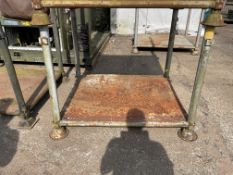 .1 x British Army Standard Stacking Post Stillage.