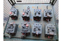 8 x FV 432 APC Black Power Distribution Box