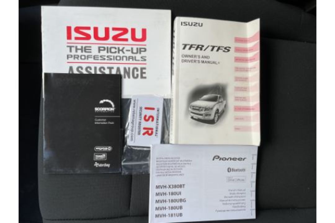 ISUZU D-Max Double cab 2.5TD, 2017, fitted purpose built Utility body and winch! - Image 57 of 61