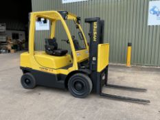 You are bidding on a Hyster H2.5FT Diesel Fork Lift Truck.3 stage container mast ffl and ss