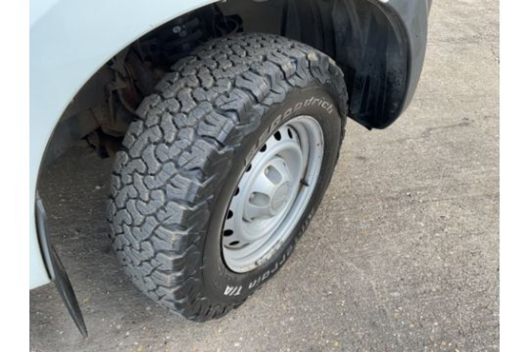 ISUZU D-Max Double cab 2.5TD, 2017, fitted purpose built Utility body and winch! - Image 36 of 61