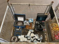 1 X Stillage of readers, balance kits, discs.. etc