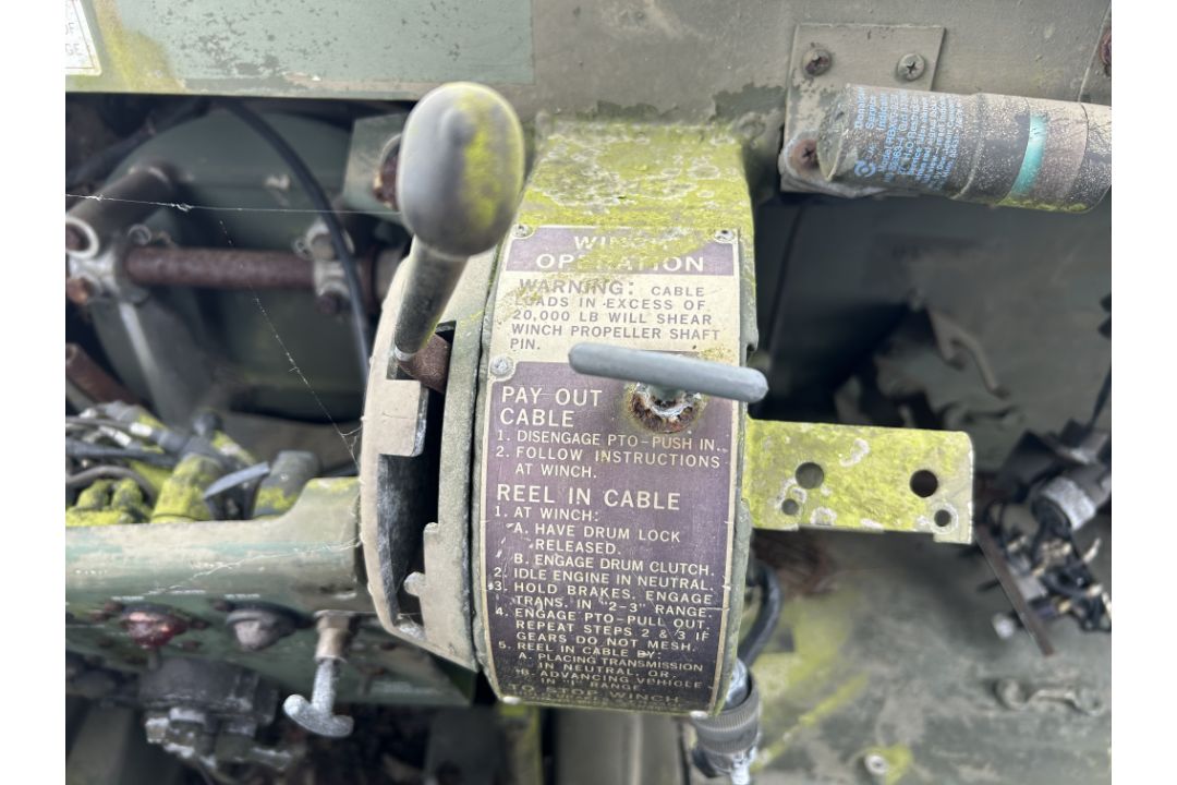 M548 Tracked Cargo Carrier with Winch from UK MoD - Image 30 of 36