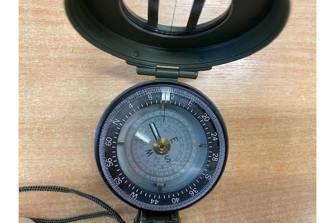 Very Nice Unissued Francis Barker M88 British Army Prismatic Compass in Mils, Nato Marks - Image 2 of 4