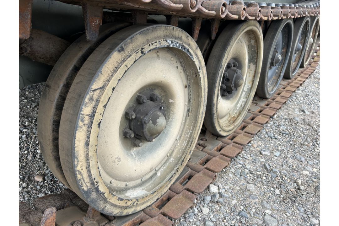 M548 Tracked Cargo Carrier with Winch from UK MoD - Image 26 of 36