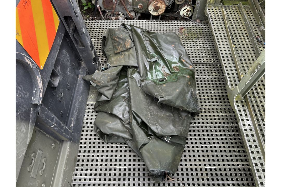 M548 Tracked Cargo Carrier with Winch from UK MoD - Image 17 of 36