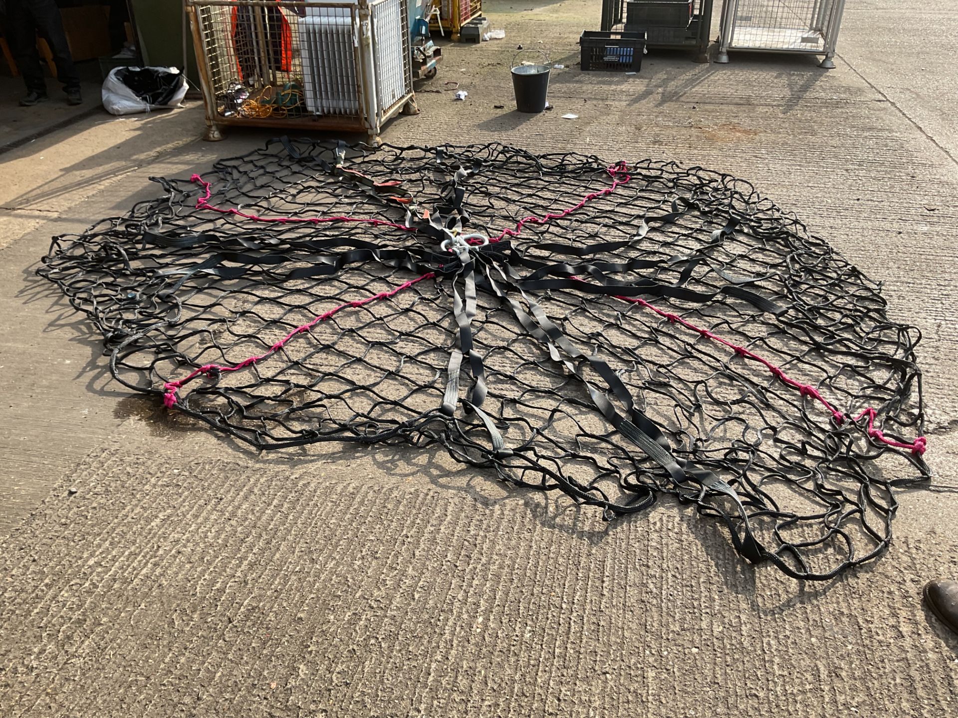 New Unissued Bridport Helicopter Underslung Cargo Lifting Net c/w Straps Hooks etc Original Packing - Image 2 of 5