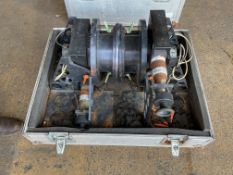 1 x Tandem Winch Assembly In Transit Case.