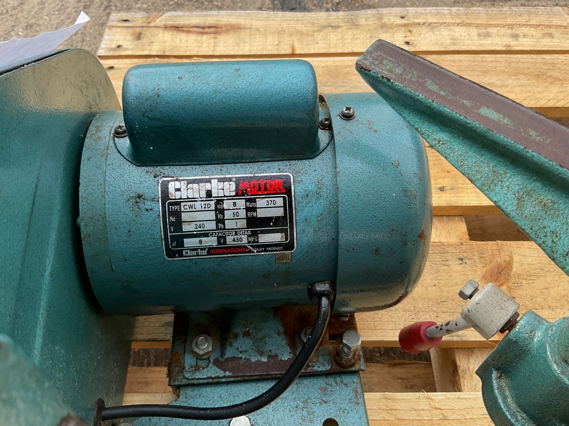 Clarke 37inch Wood Working Lathe Type CWL 12D from Govt Dept - Image 2 of 5