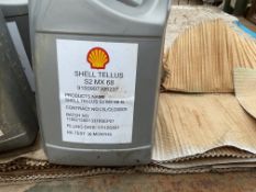 25 x 5 ltr of Shell Tellus, A multigrade, anti-wear hydraulic oil s2 MX 68