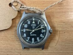 Rare CWC Cabot Watch co Switzerland 0552 Royal Marines/Navy Service Watch, * Date 1989 *