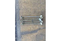 5x Ground anchors