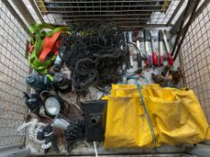 1 X Stillage of Jacks, Cargo net, tarpaulin, D Shackles...Etc