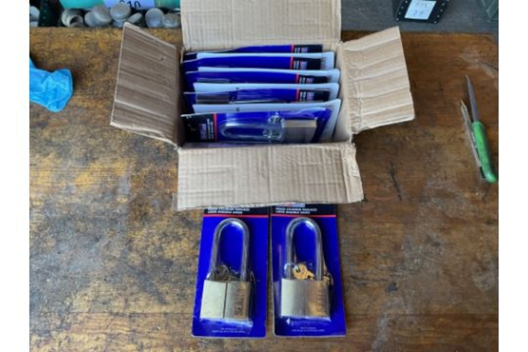 12 x new Unissued Brass Long Shackle 60mm Cylinder padlocks - Image 1 of 3