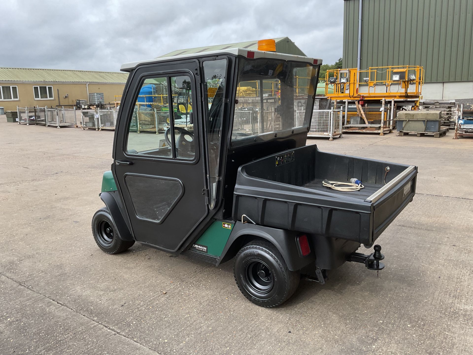 1 x Cushman Hauler 800 electric utility vehicle - Image 4 of 32
