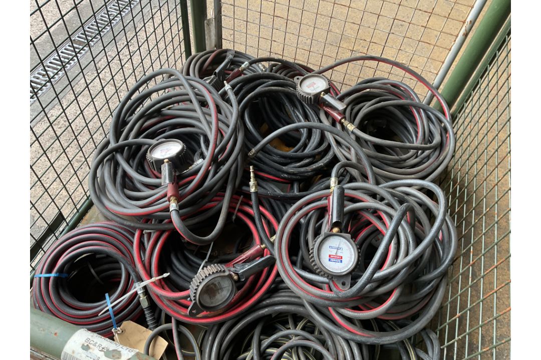 Q 16 x Unissued Shrader Type Tyre Inflator Air Lines - Image 6 of 9