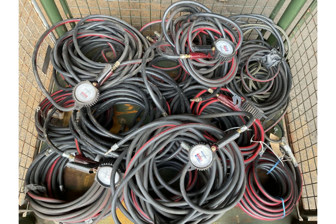 Q 16 x Unissued Shrader Type Tyre Inflator Air Lines - Image 1 of 9