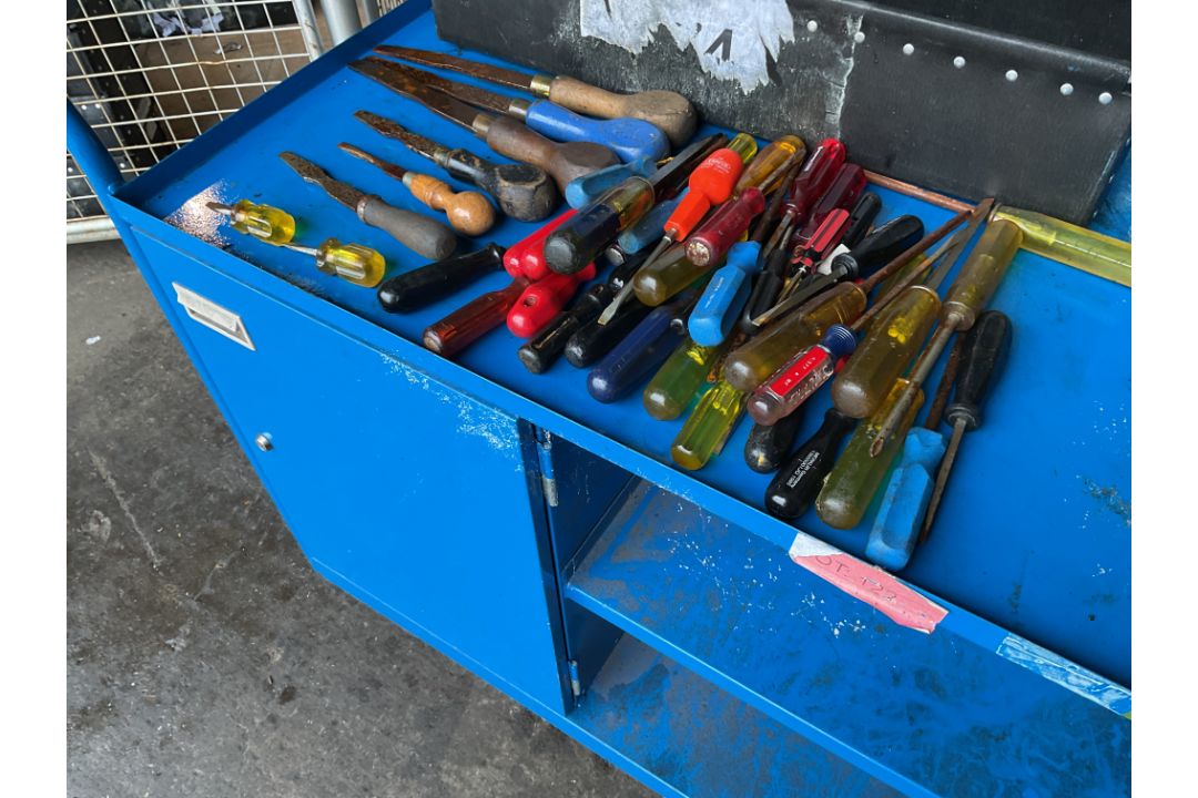 Q 50x Screw Drivers Various - Image 3 of 4