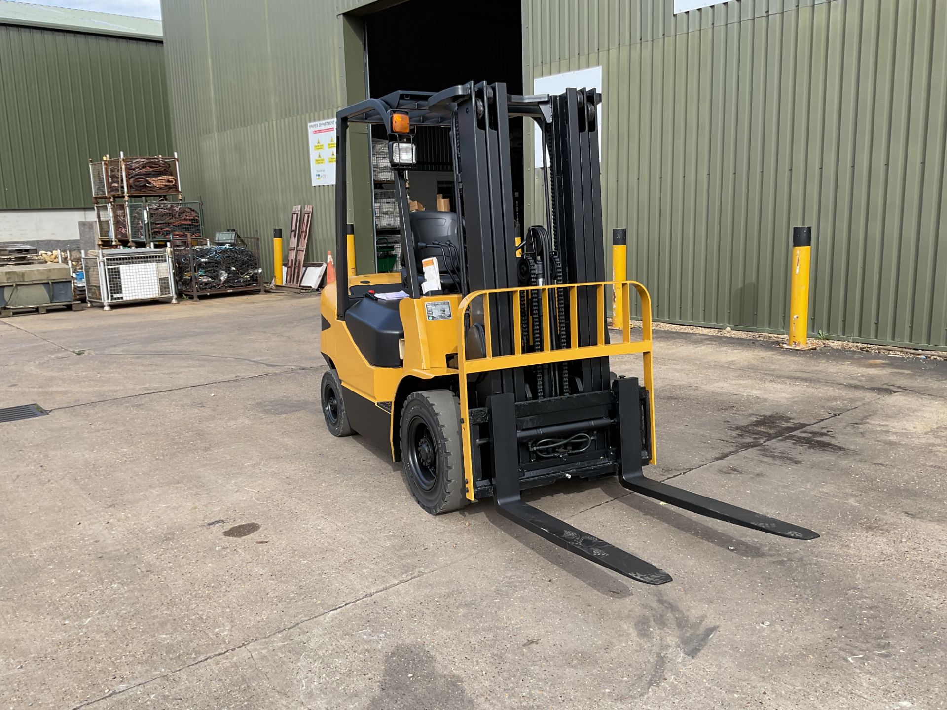 Maximal 25M Series Fork Lift Truck - Image 3 of 21